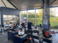Ride-on mower Husqvarna Rider zitmaaiers robot en Loopmaaiers