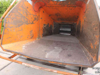 Wood shredder JBM 831ZX houtversnipperaar op wielstel takkenhakselaar