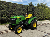 Small-track Tractor John Deere 2032R