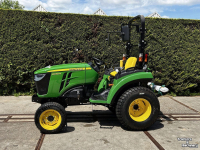 Small-track Tractor John Deere 2032R