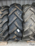 Wheels, Tyres, Rims & Dual spacers  13.6R28 BKT TR135 nieuw