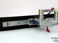Rubber yard scraper Qmac 270 HYDR MET GIANT AANSLUITING