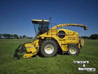 Forage-harvester New Holland FX38