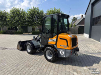 Wheelloader Giant G2500 HD X-TRA. Bak en Lepels, Vol cabine, 208 uur.