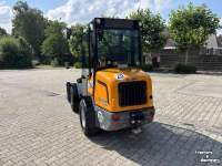 Wheelloader Giant G2500 HD X-TRA. Bak en Lepels, Vol cabine, 208 uur.