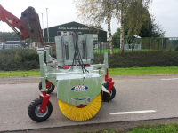 Other cleaning and sweeping machines and accessories Sweep Loonwerkersveegmachine