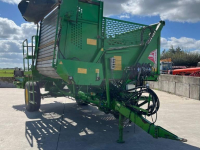 Potato harvester  1611C Bunker Rooimachine