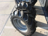 Wheels, Tyres, Rims & Dual spacers BKT 280/70R18 Agrimax RT765 trekkerbanden tractorbanden wielen/velgen