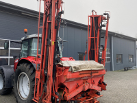 Fertilizer spreader Rauch Aero 2221 pneumatische strooier