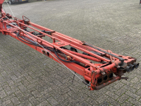 Fertilizer spreader Rauch Aero 2221 pneumatische strooier