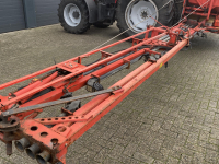Fertilizer spreader Rauch Aero 2221 pneumatische strooier