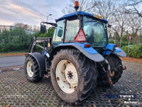 Tractor New Holland TL 90 + Voorlader / Frontlader