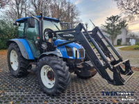 Tractor New Holland TL 90 + Voorlader / Frontlader