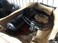 Diverse new spare-parts Kuhn Luchtrem set