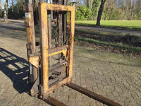 Fork lift & Fork lift truck Cosmag Hefmast 220 cm