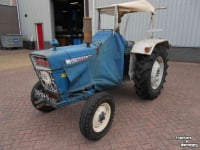 Tractor Ford 2000