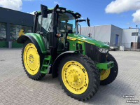 Tractor John Deere 6M 125
