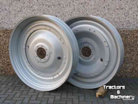 Wheels, Tyres, Rims & Dual spacers Case-IH W10x54 verstelbaar 280/335 10gaats