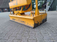 Other attachments and accessories  levelbak kieboom bobcat