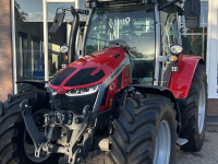 Tractor Massey Ferguson 5S.145 EXCLUSIVE DYNA VT