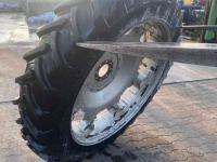 Wheels, Tyres, Rims & Dual spacers Continental 320/90R32 en 340/85R48