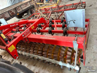 Seedbed combination Güttler avant 56 frontpacker rol