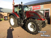 Tractor Valtra T174 VERSU Tractor