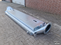Irrigation bridge / Mobile waterbridge AGM Leidingdrempel / road ramp