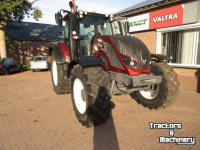 Tractor Valtra T174 VERSU