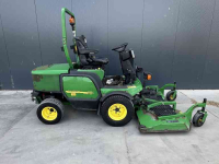 Ride-on mower John Deere 1565