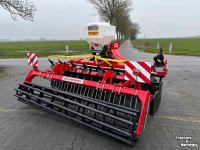 Seed drill Delimbe T5, T14, T15, T18, T20  zaaimachines. groen bemester zaaimachines