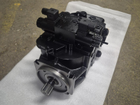 Diverse used spare-parts Herder Nieuwe pomp voor afzuiging