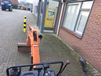 Excavator mobile Hitachi 10U