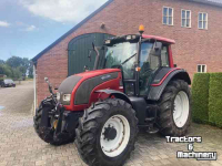 Tractor Valtra N 121
