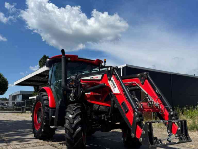 Tractor Zetor Proxima HS 120 Zetor systems voorlader