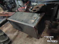 Used parts for tractors Case-IH 1056  956