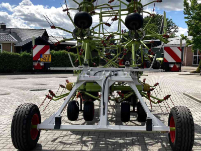 Tedder Claas volto 1300 T