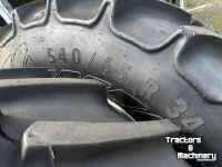 Wheels, Tyres, Rims & Dual spacers Mitas 540/65x34 & 440/65x24 op velgen