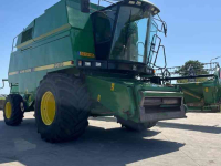 Combine John Deere 2066