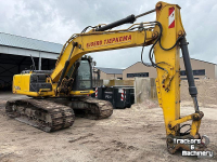 Excavator New Holland E195B LC