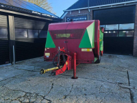 Self-propelled feed mixer Strautmann BVW801