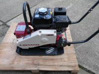 Vibrating plates Dynapac DFP9