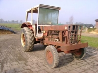 Used parts for tractors International 1046