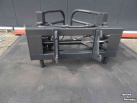Bale clauw Hofstede Ronde balenklem model Giant aankoppeling
