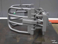 Bale clauw Hofstede Ronde balenklem model Giant aankoppeling