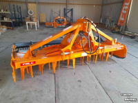 Rotary Harrow Falc Kratos 3000 rotorkopeg met grote pakkerrol