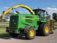 Forage-harvester John Deere 7400 HAKSELAAR PRODRIVE