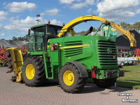 Forage-harvester John Deere 7400 HAKSELAAR PRODRIVE