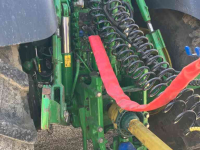 Tractor John Deere 6215R - Ultimate-edition