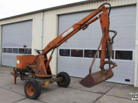 Excavator mobile Argenterio A77 Getrokken kraan graafmachine brede baggerbak slootbak